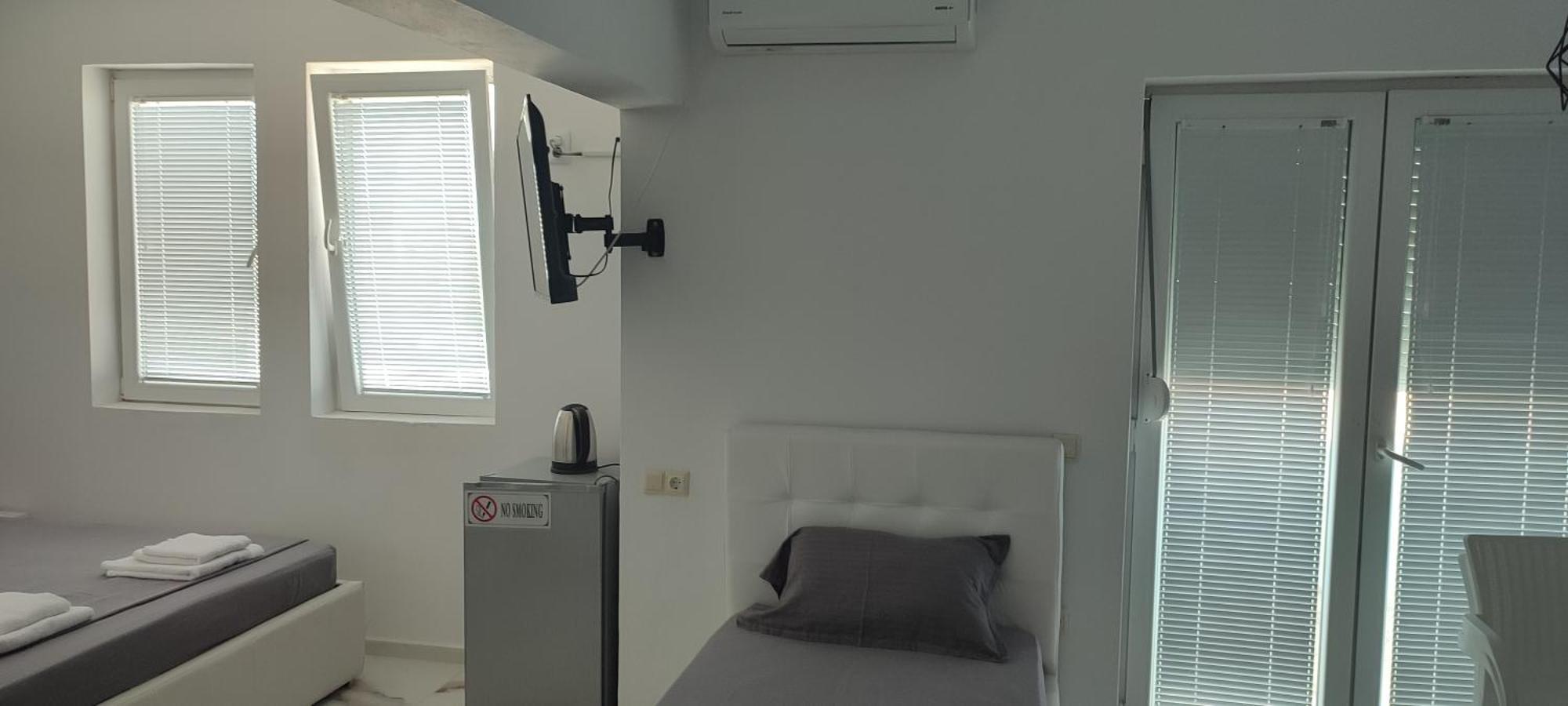 Golem Apartment Apartman